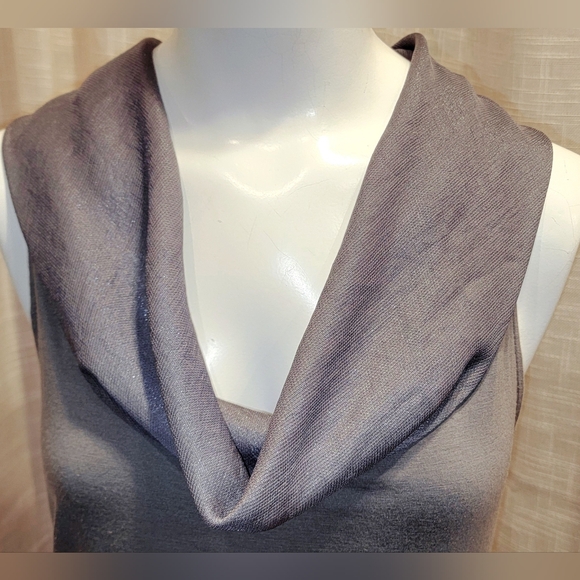 Ann Taylor Sleeveless Cowlneck Shell/Blouse - Picture 5 of 9